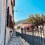 Hébergement de vacances Cabruno Del Corbezzolo Serra SantʼAbbondio