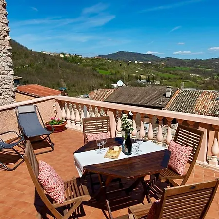 Cabruno Del Corbezzolo * Serra SantʼAbbondio