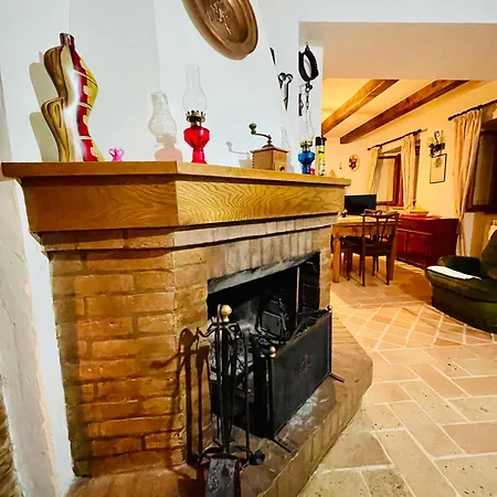 Cabruno Del Corbezzolo 度假居 Serra SantʼAbbondio