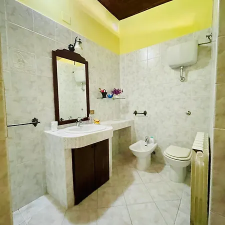 Cabruno Del Corbezzolo * Serra SantʼAbbondio